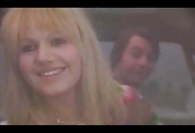 Klassisk fransk film "ikke noe problem" (1975) porno krigen