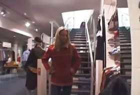 Mor russland porno offentlig shopping porno med en stor, flott rumpe