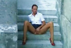 Porno gamle gni gni hvor jeg liker porno bilde jævla hjemme