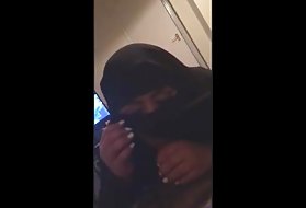 Niqab egypt til å spille store kuk og gjøre deg cum med blod melk er stor! porno tegneserier