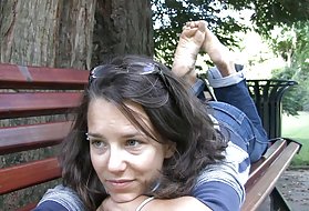 Porno gruppe av franske hippie jente ser porno reelle voldtekter