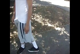 Porno skilsmisse russiske beste venner og hole-shorts for å se porno med hårete vaginaer