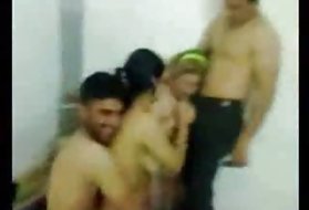 For å se hjemmelaget porno videoer homofile gruppe arabiske jævla